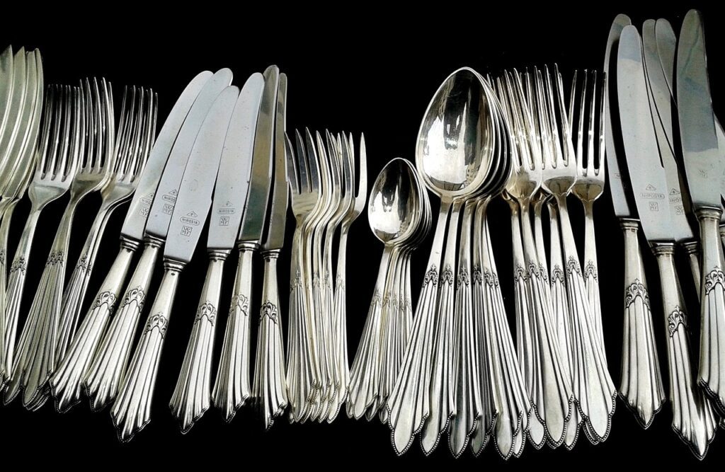 cutlery, silverware, knives